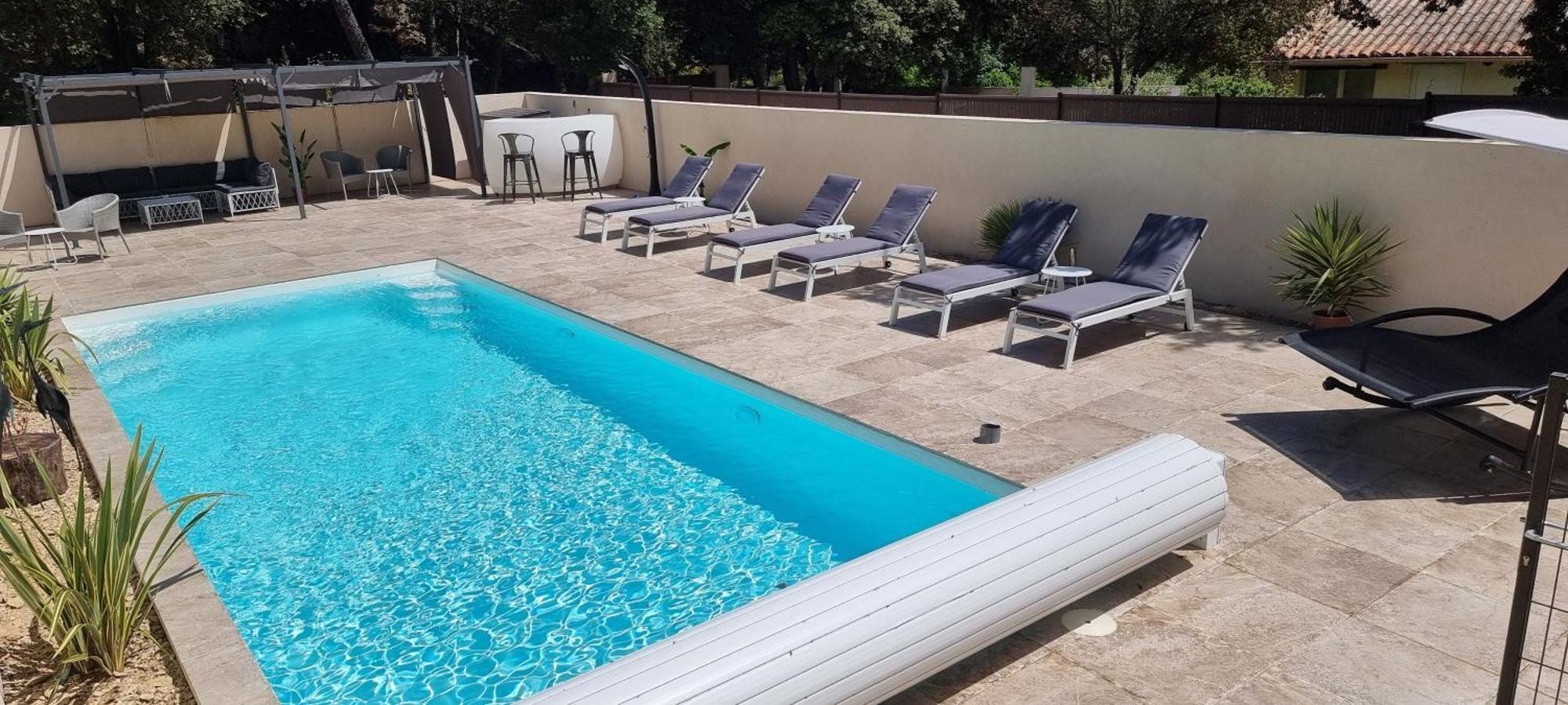 Aparthotel Les Bois De Zola Entre Provence Et Luberon Saint-Esteve-Janson Esterno foto